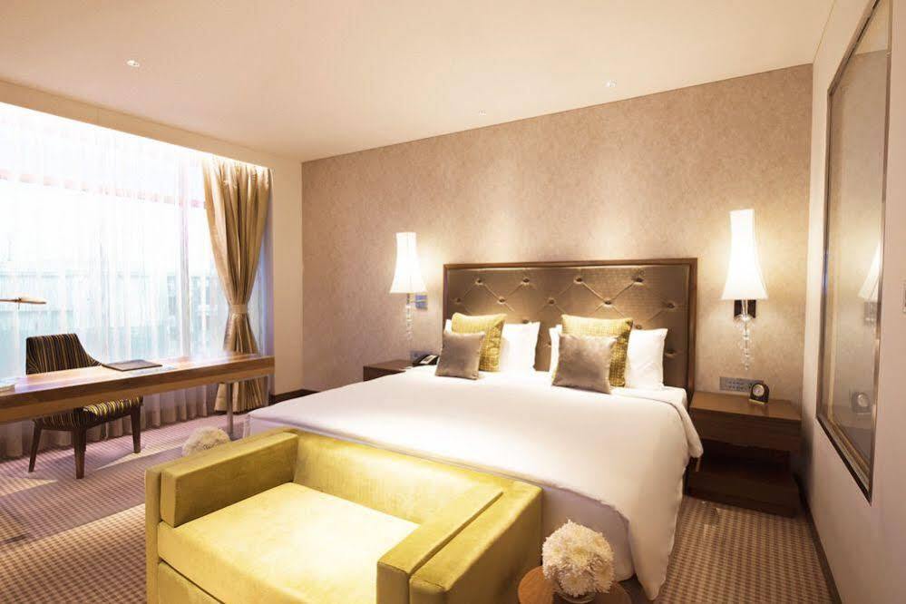 Отель Taj Swarna, Амритсар Экстерьер фото Deluxe Room